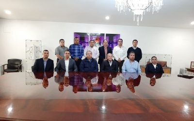 JUAN MANUEL CARRERAS LOPEZ RECONOCE A PERSONAL DE LA FGESLP