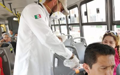 SCT REPARTE GEL ANTIBACTERIAL A OPERADORES DE TRANSPORTE URBANO EN TODO EL ESTADO.