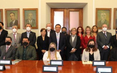 SLP INSTALA GRUPO ESTATAL PARA PREVENIR EMBARAZOS EN ADOLESCENTES