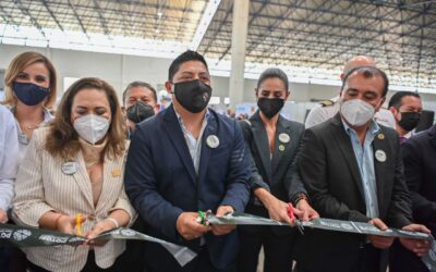 INAUGURA GOBERNADOR FERIA INTERACTIVA DE UNIVERSIDADES EN LA FENAPO