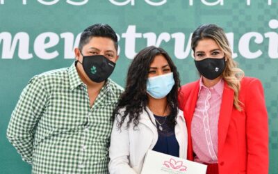 ATENCIÓN MÉDICA INTEGRAL A 300 MIL MUJERES CON UNIDADES DE SALUD