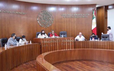 APRUEBA DICTÁMENES LA COMISIÓN DE DESARROLLO TERRITORIAL PARA QUE CEGAIP Y CEEPAC ENAJENEN BIENES