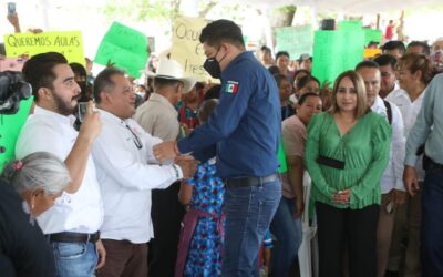 HUASTECOS RECONOCEN AL GOBERNADOR; ÉL LES RESPONDE CON MÁS OBRAS Y ACCIONES