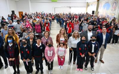 CON ENTREGA DE LENTES, DIF ESTATAL OFRECE NUEVA OPORTUNIDAD A NIÑAS Y NIÑOS