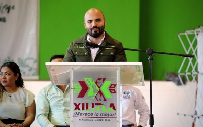 AYUNTAMIENTO DE XILITLA E INPOJUVE REALIZAN CON ÉXITO FERIA PROFESIOGRÁFICA EN LA HUASTECA