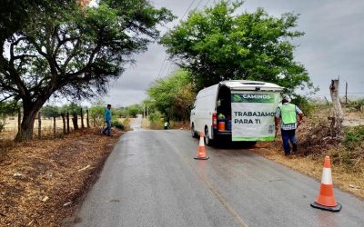 JEC REALIZA OBRAS DE CONSERVACIÓN EN EL CAMINO A TAMTOC EN TAMUÍN.