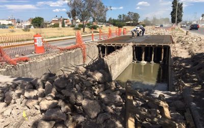 CONSTRUYE SEDUVOP COLECTOR PLUVIAL EN BULEVAR RÍO ESPAÑITA