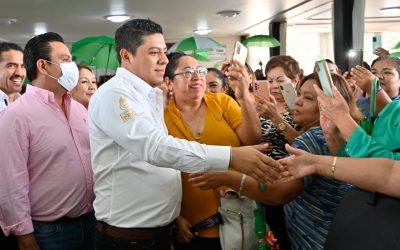 MADRES DEL ALTIPLANO SON NUESTRA PRIORIDAD: RICARDO GALLARDO