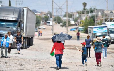 RICARDO GALLARDO NOS CAMBIA LA VIDA: VECINAS DE BELLAS LOMAS