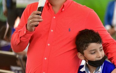 GALLARDO TRABAJA POR LA NIÑEZ, RECONOCEN DOCENTES Y MADRES DE FAMILIA