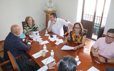 EL AYUNTAMIENTO DE LA CAPITAL DEBE REALIZAR LA MUNICIPALIZACIÓN OFICIOSA, O BIEN EL REQUERIMIENTO DE ENTREGA DE SERVICIOS DE AGUA POTABLE, SOBRE LOS PREDIOS DE LA ZONA INDUSTRIAL