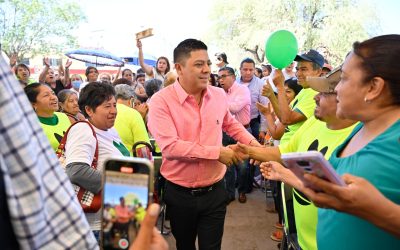 RICARDO GALLARDO SÍ CUMPLE Y APOYA: BENEFICIARIOS DE HIMNO NACIONAL