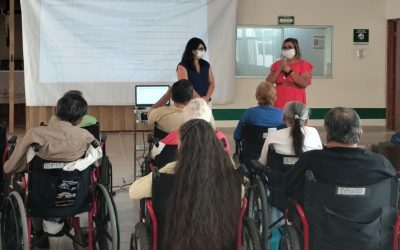 ESTADO IMPARTE CONFERENCIA DE DERECHOS HUMANOS A PERSONAS ADULTAS MAYORES