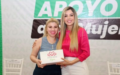 GOBIERNO ESTATAL ENTREGA 27 MIL KITS MENSTRUALES EN SLP