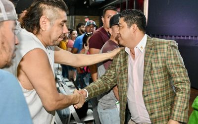 RICARDO GALLARDO LLEVA APOYO A POTOSINOS RADICADOS EN DALLAS