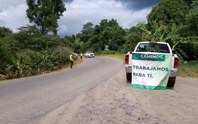 GOBIERNO ESTATAL CONSERVA 160 KILÓMETROS DE CAMINOS EN LAS CUATRO REGIONES