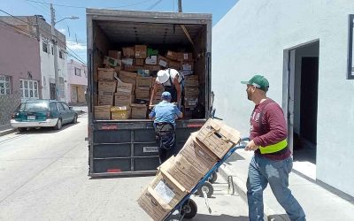 GOBIERNO ESTATAL DONÓ PAPEL RECICLADO PARA FABRICAR NUEVOS LIBROS