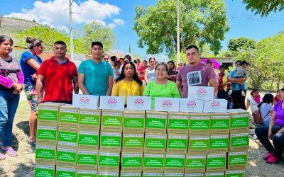 GOBIERNO ESTATAL LLEVA PROGRAMAS ALIMENTARIOS A LA HUASTECA.