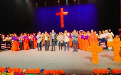 UN ÉXITO LA OBRA “LA VIDA PENDE DE UNA VELA” EN EL TEATRO DE LA PAZ