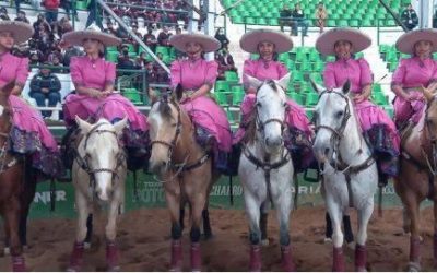 ESCARAMUZAS POTOSINAS PRESENTES EN EL NACIONAL CHARRO