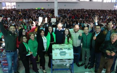 RICARDO GALLARDO CELEBRA POSADA Y RECONOCE A TAXISTAS POTOSINOS