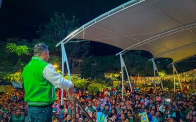 RICARDO GALLARDO UNE A LAS FAMILIAS CON POSADAS NAVIDEÑAS