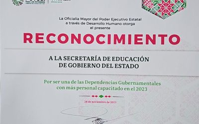 EDUCACIÓN, RUBRO CON MAYOR NÚMERO DE PERSONAL CAPACITADO