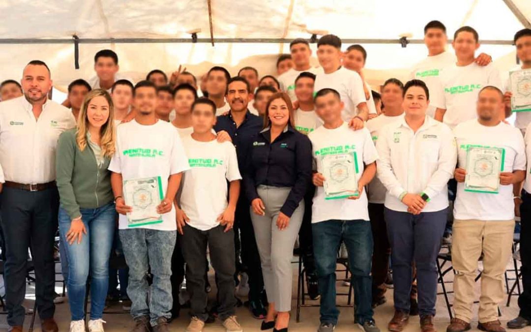 GOBIERNO DEL ESTADO ABRE OPORTUNIDADES LABORALES A JÓVENES DEL ALTIPLANO