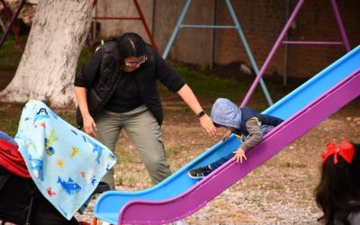 SEER ENTREGA JUEGOS INFANTILES EN APOYO A JARDÍN DE NIÑOS