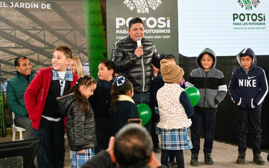 CON OBRAS EN ESCUELAS, RICARDO GALLARDO MEJORA CALIDAD DE VIDA