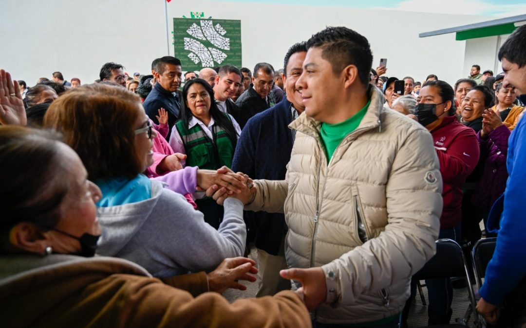 SOLEDENSES AGRADECEN A RICARDO GALLARDO POR MÁS APOYO EN OBRAS