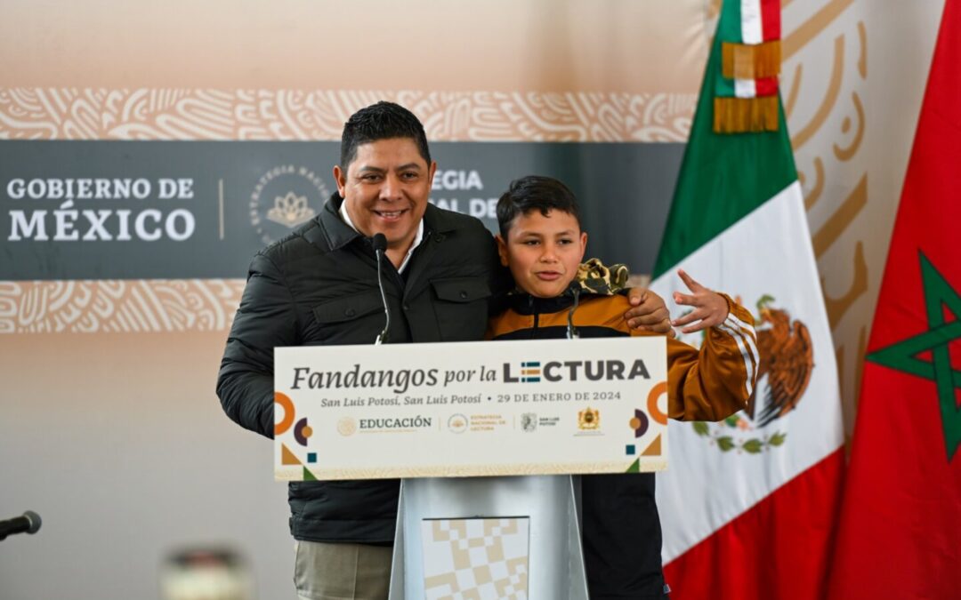 RICARDO GALLARDO RESPALDA ESFUERZO NACIONAL DE FOMENTO A LA LECTURA