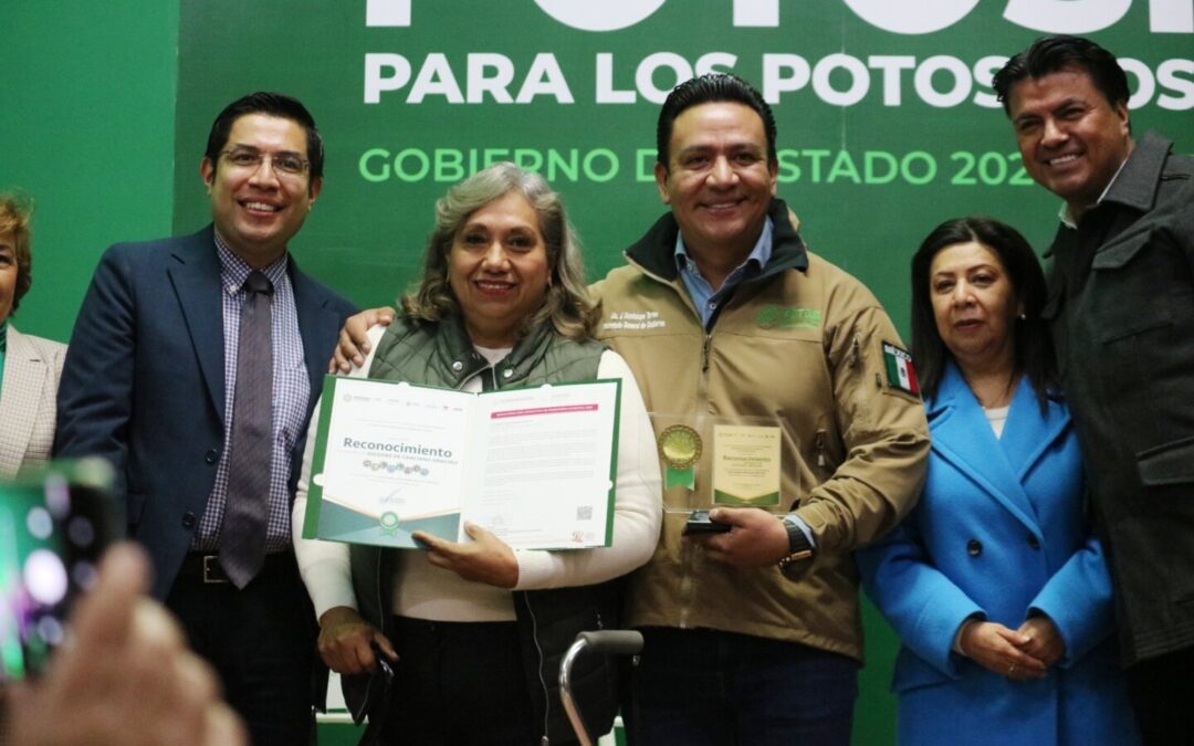 GOBIERNO RECONOCE A MUNICIPIOS POR RESULTADOS DE EVALUACIÓN